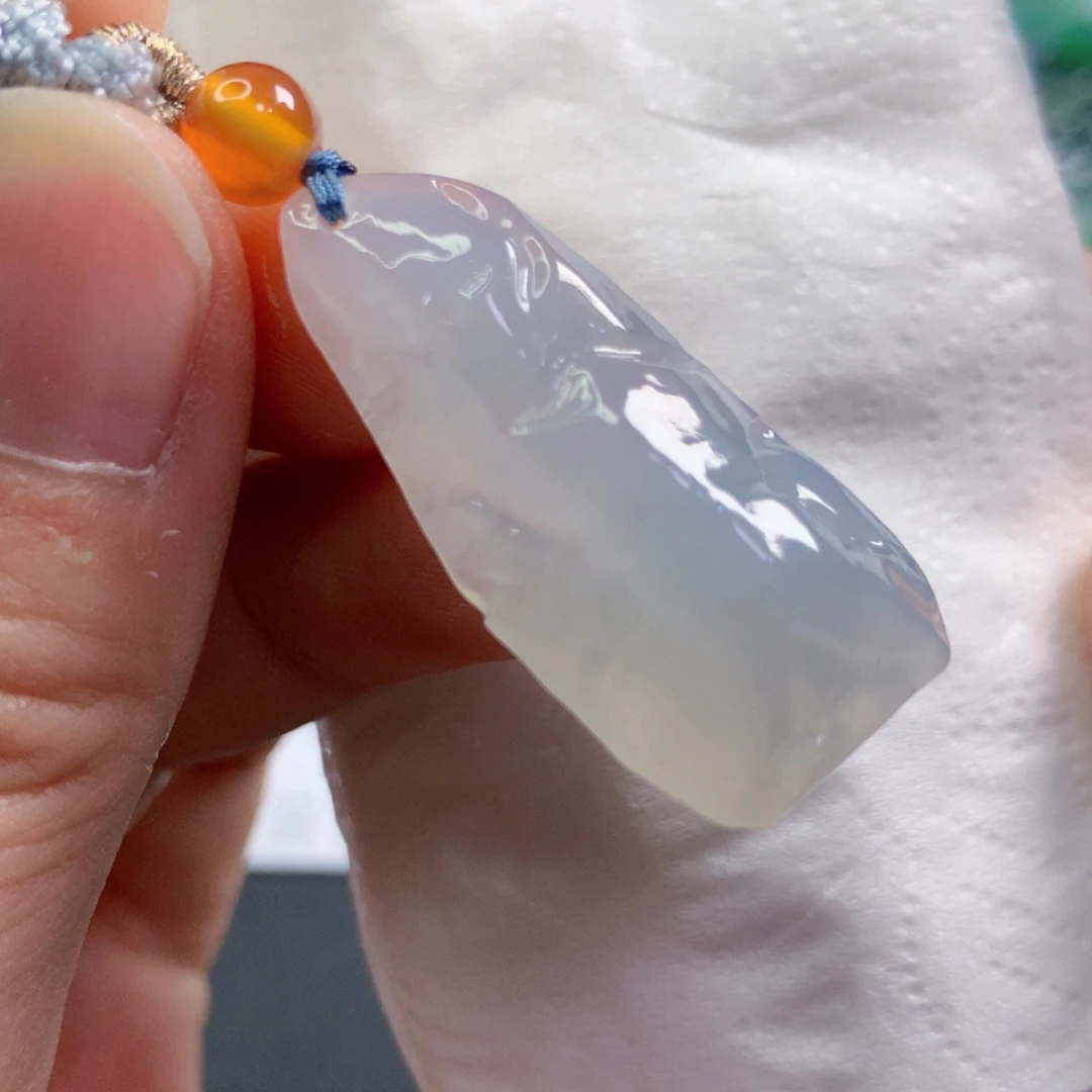 【闪购商品】翡翠吊坠(不含链)未镶嵌