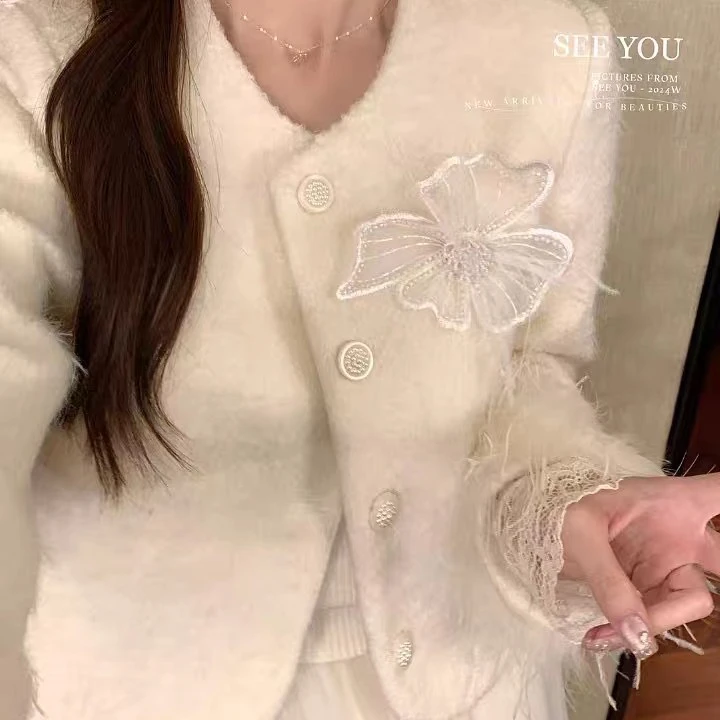 鸵鸟毛冬季新款小香风拼千金风加棉短款气质轻奢百搭女士外套