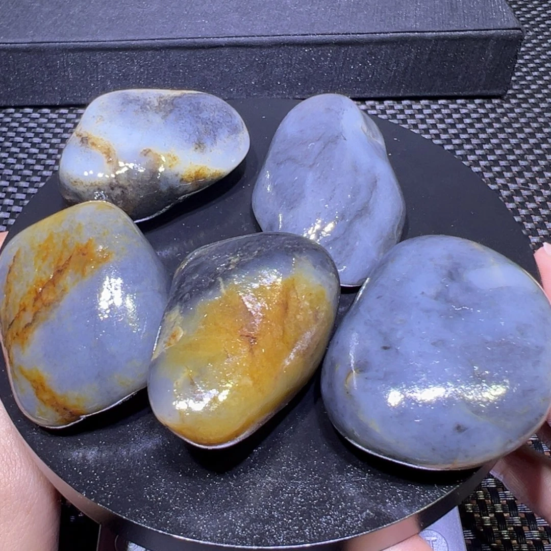 和田玉（子料）未镶嵌吊坠(不含链)323-17