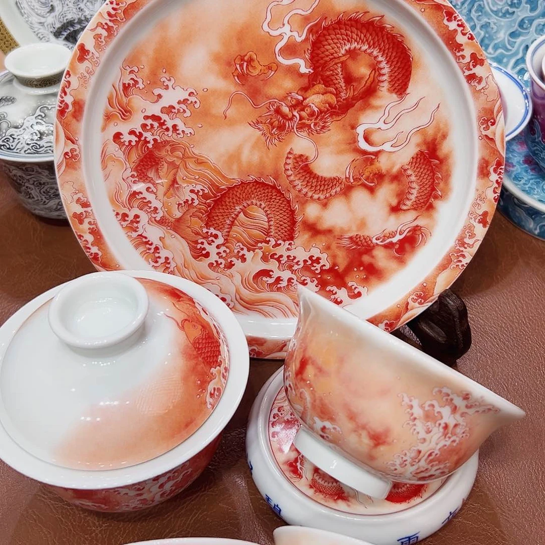 摆件景德镇陶瓷学院等单位联合举办了多
