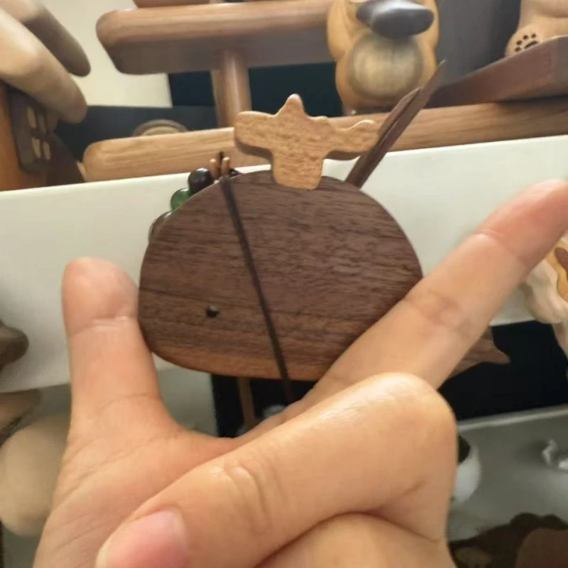 一木一舍 一物一拍链接  实木摆件 卡通挂件等等