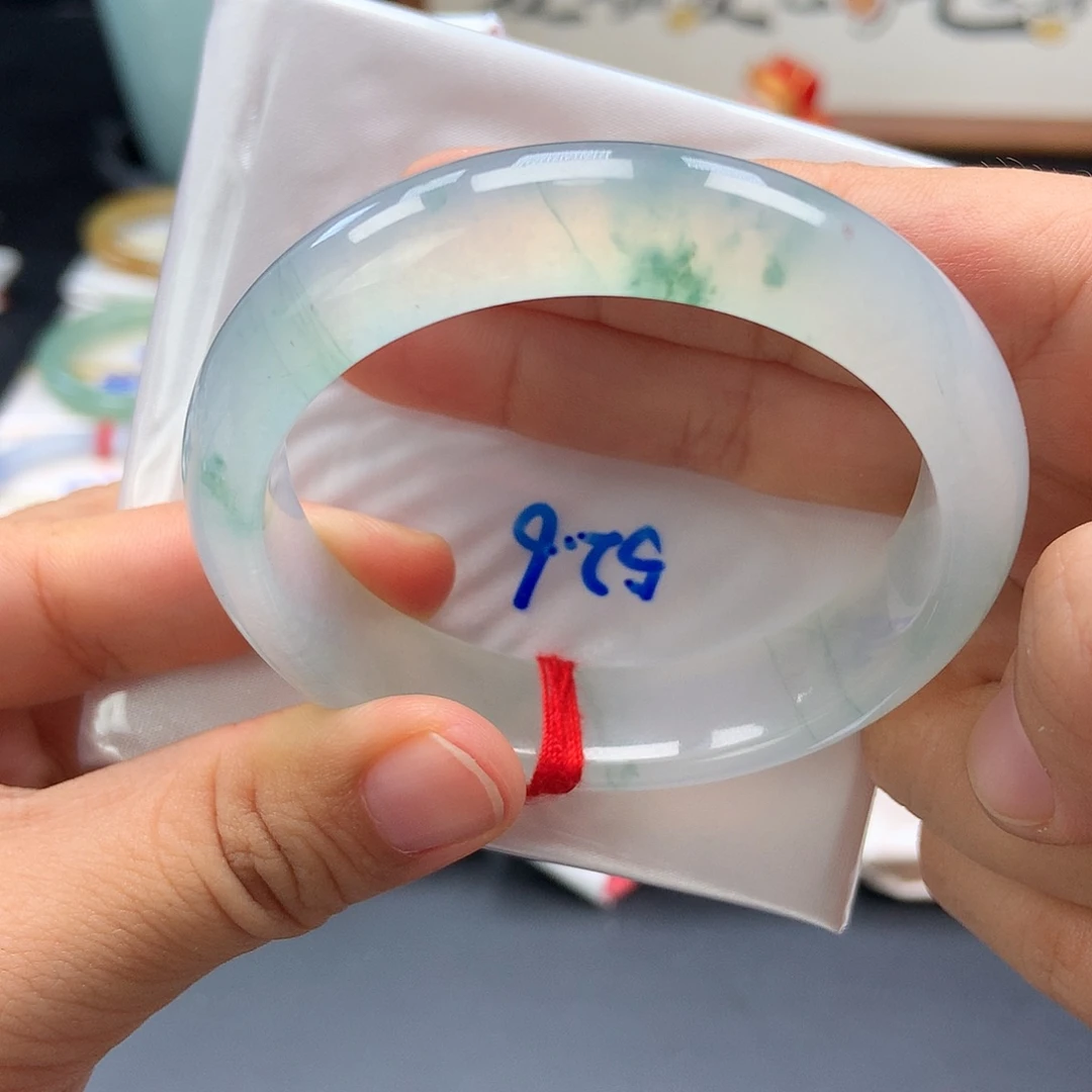 翡翠未镶嵌手镯76号