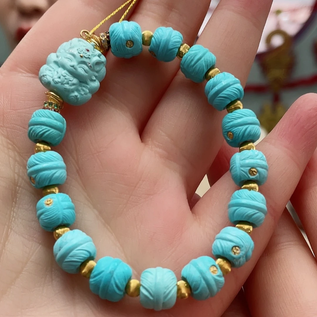 绿松石颈饰18K金镶嵌