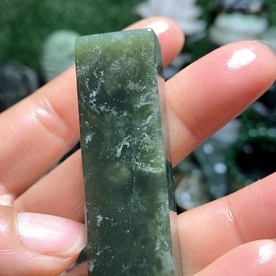 未镶嵌和田玉（糖玉）珠宝半成品