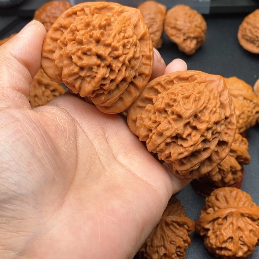 【闪购商品】文玩核桃把件W*官帽