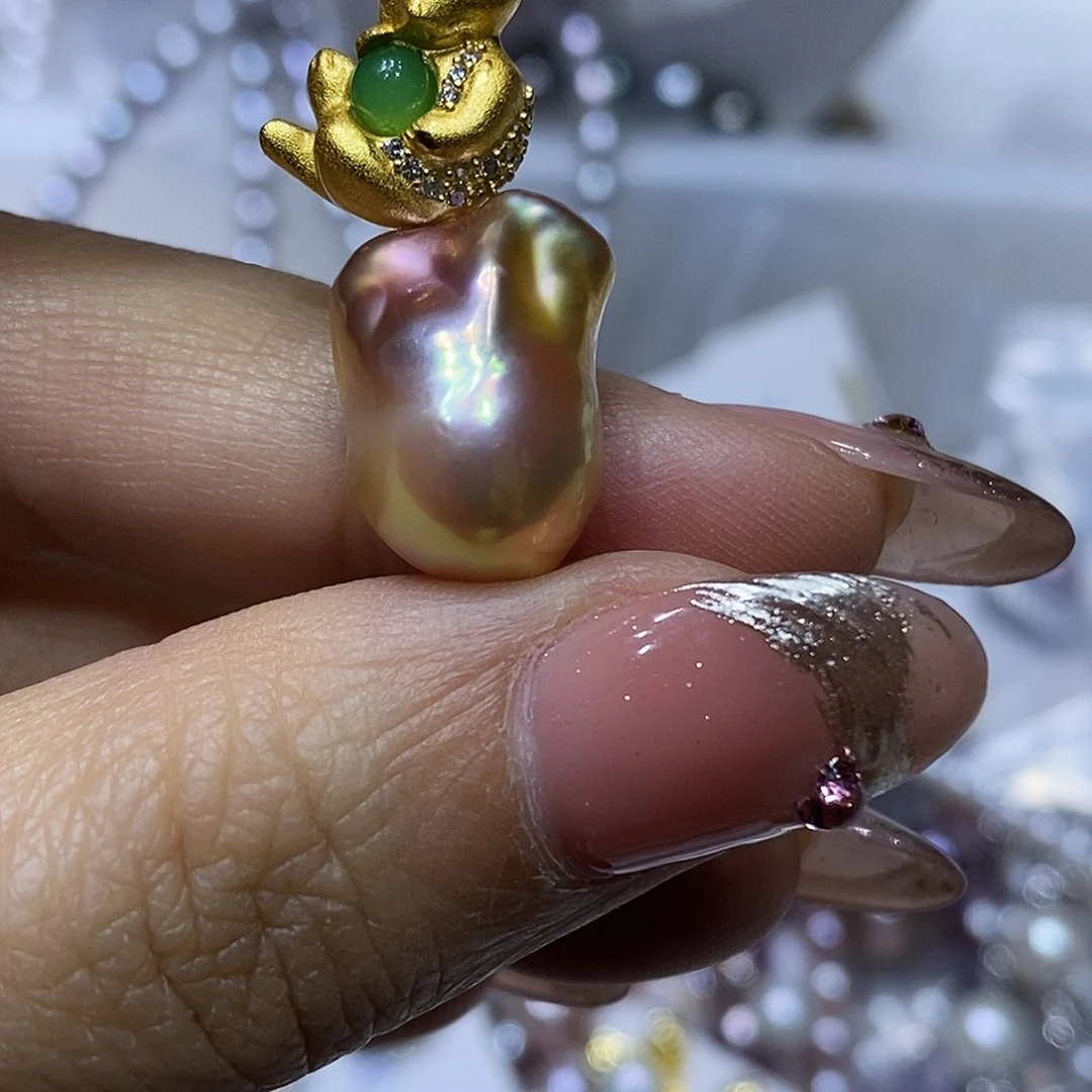 淡水珍珠吊坠未镶嵌