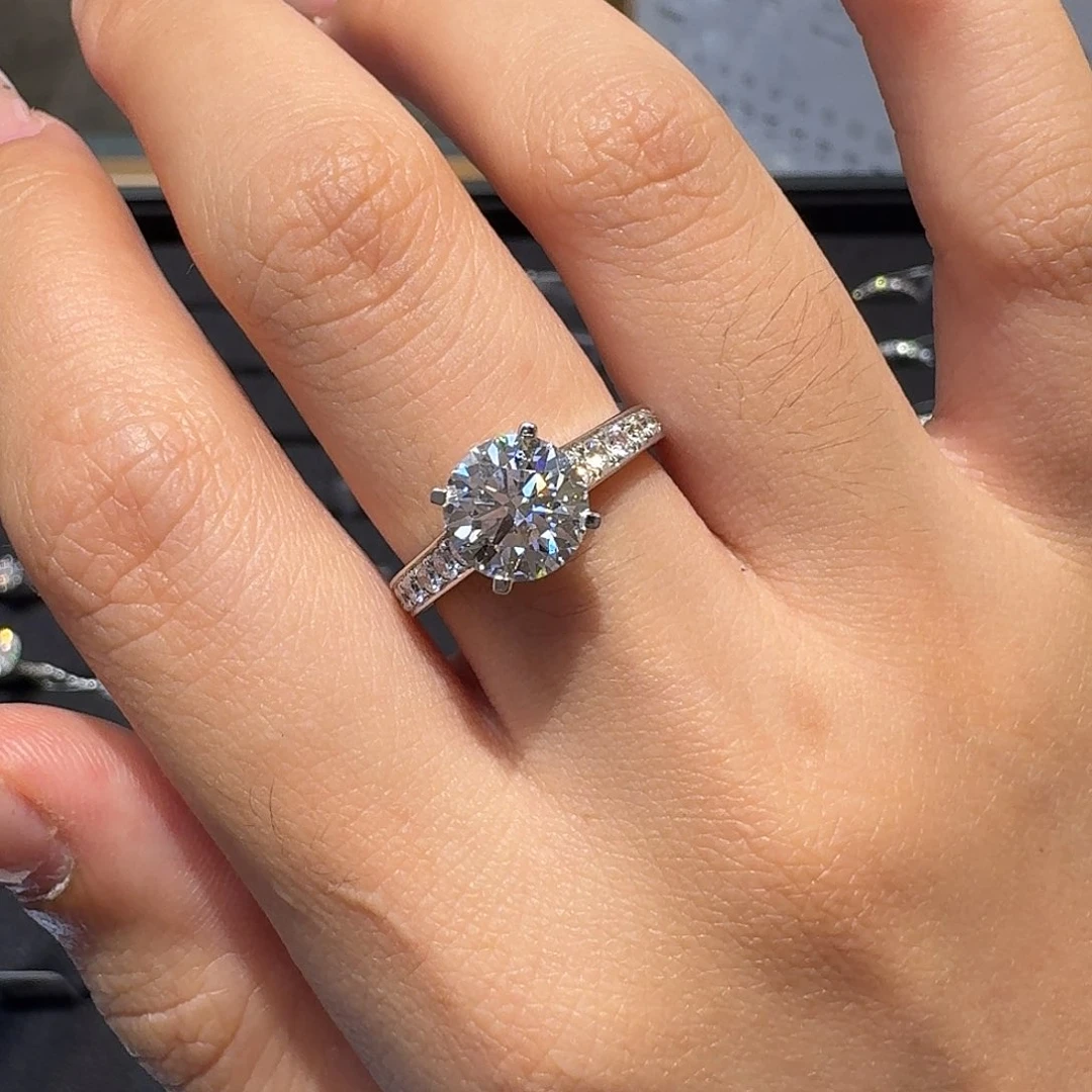 实验室培育钻石铂Pt950镶嵌