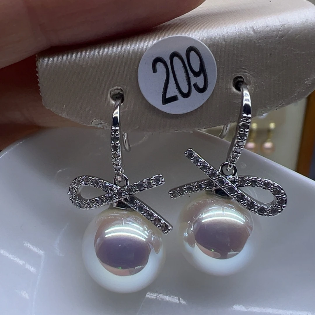 未镶嵌淡水珍珠耳饰