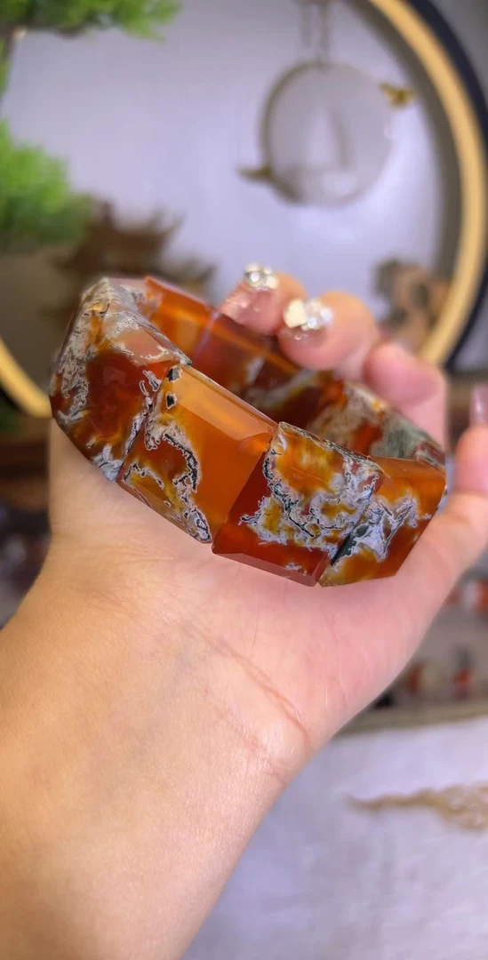 精品红油水草玛瑙手排