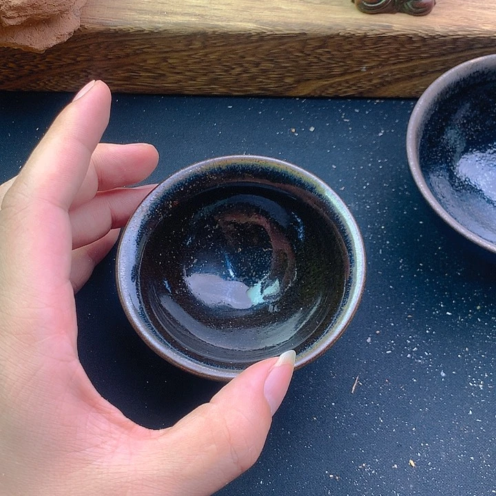 茶盏啵啵啵不会斤斤计较