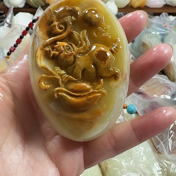 紫***羊砖雕石头手把件不退不换