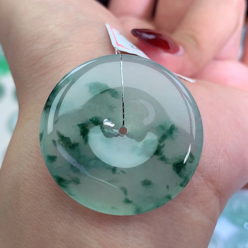 【闪购商品】翡翠吊坠(不含链)未镶嵌