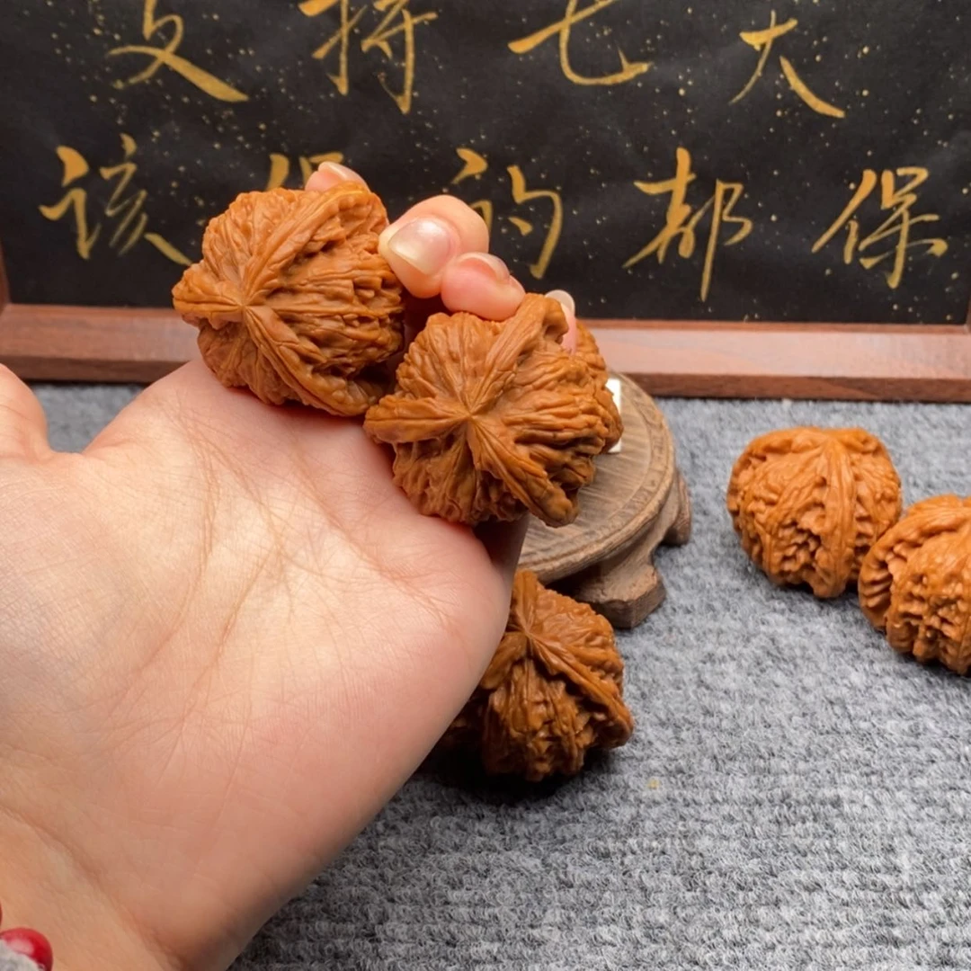 【闪购商品】吊坠文玩核桃來*