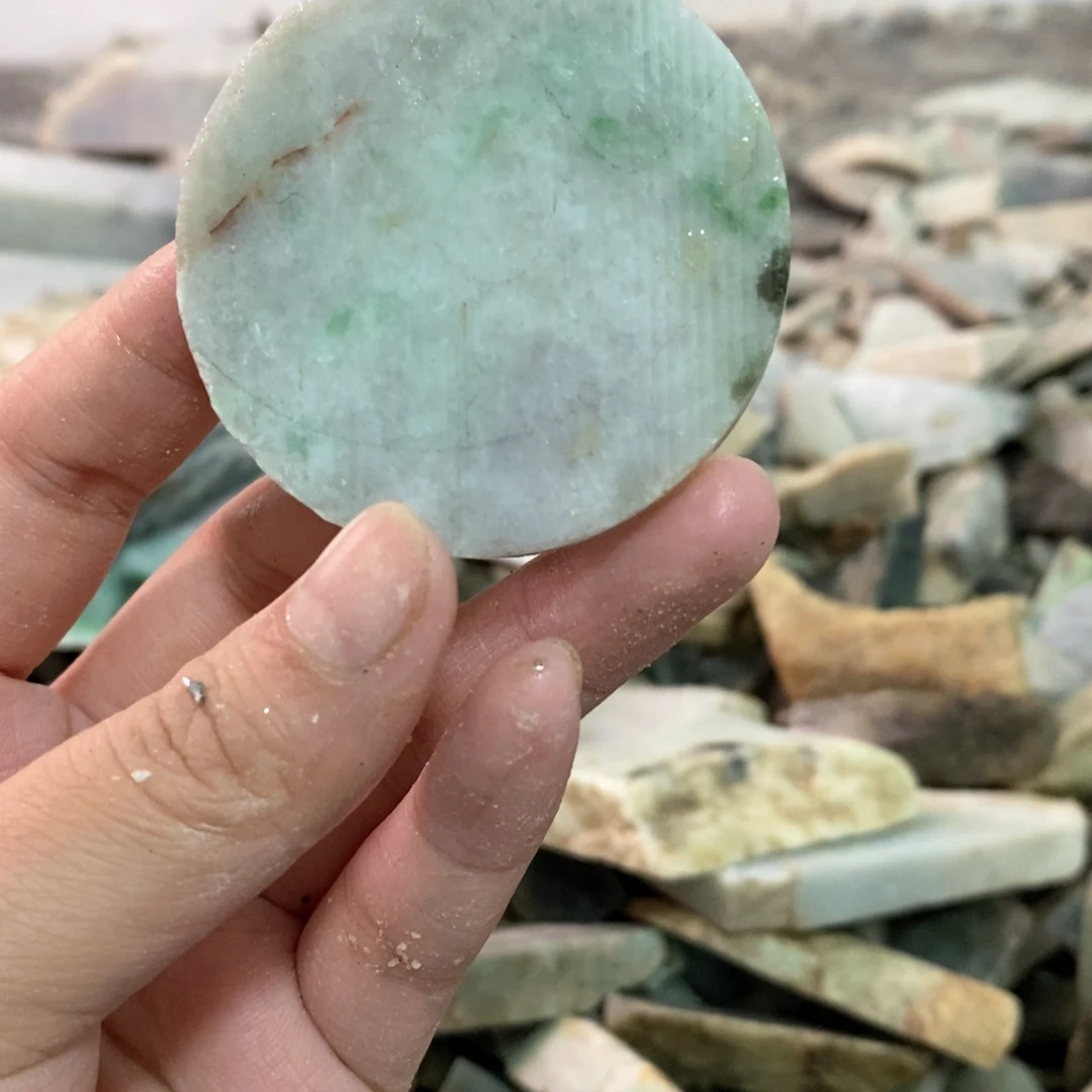 翡翠未镶嵌颈饰天然翡翠