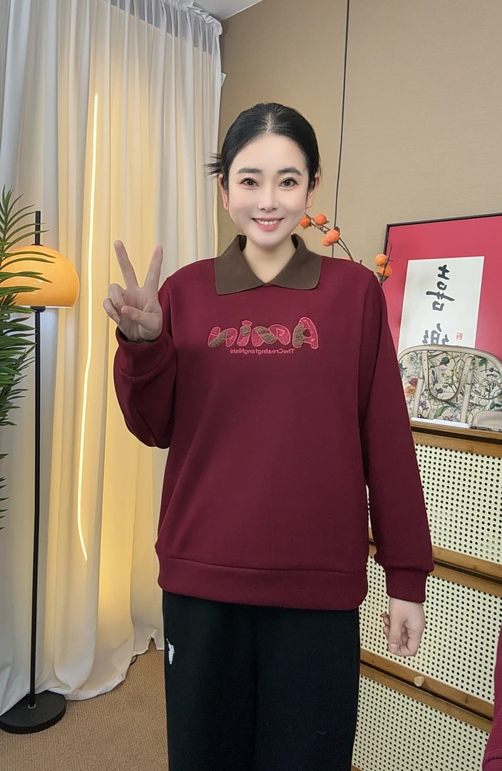 冬季新款加绒加厚拼色翻领女卫衣刺绣卫衣时尚显瘦减龄百搭保暖女