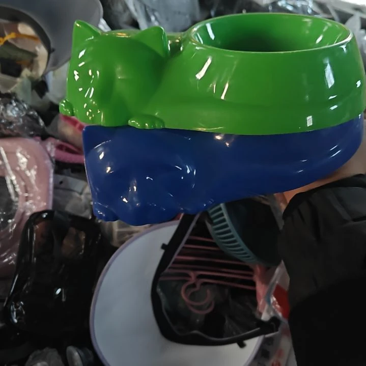 3.9猫狗盘2个抓紧拍