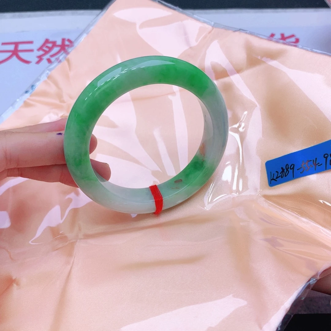 未镶嵌手镯翡翠翡翠