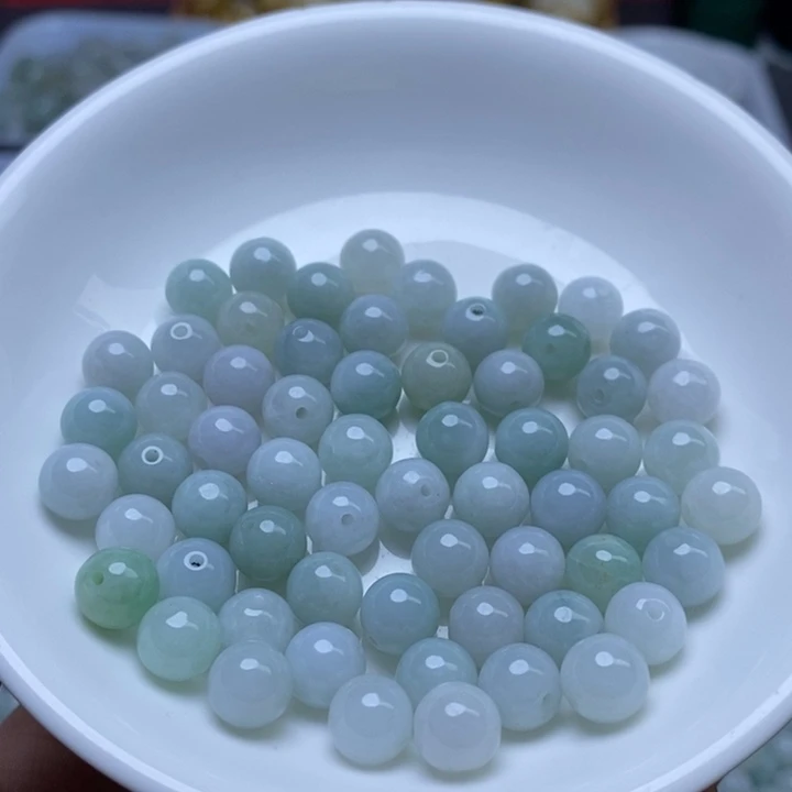翡翠未镶嵌手链卡8冰绿白50个
