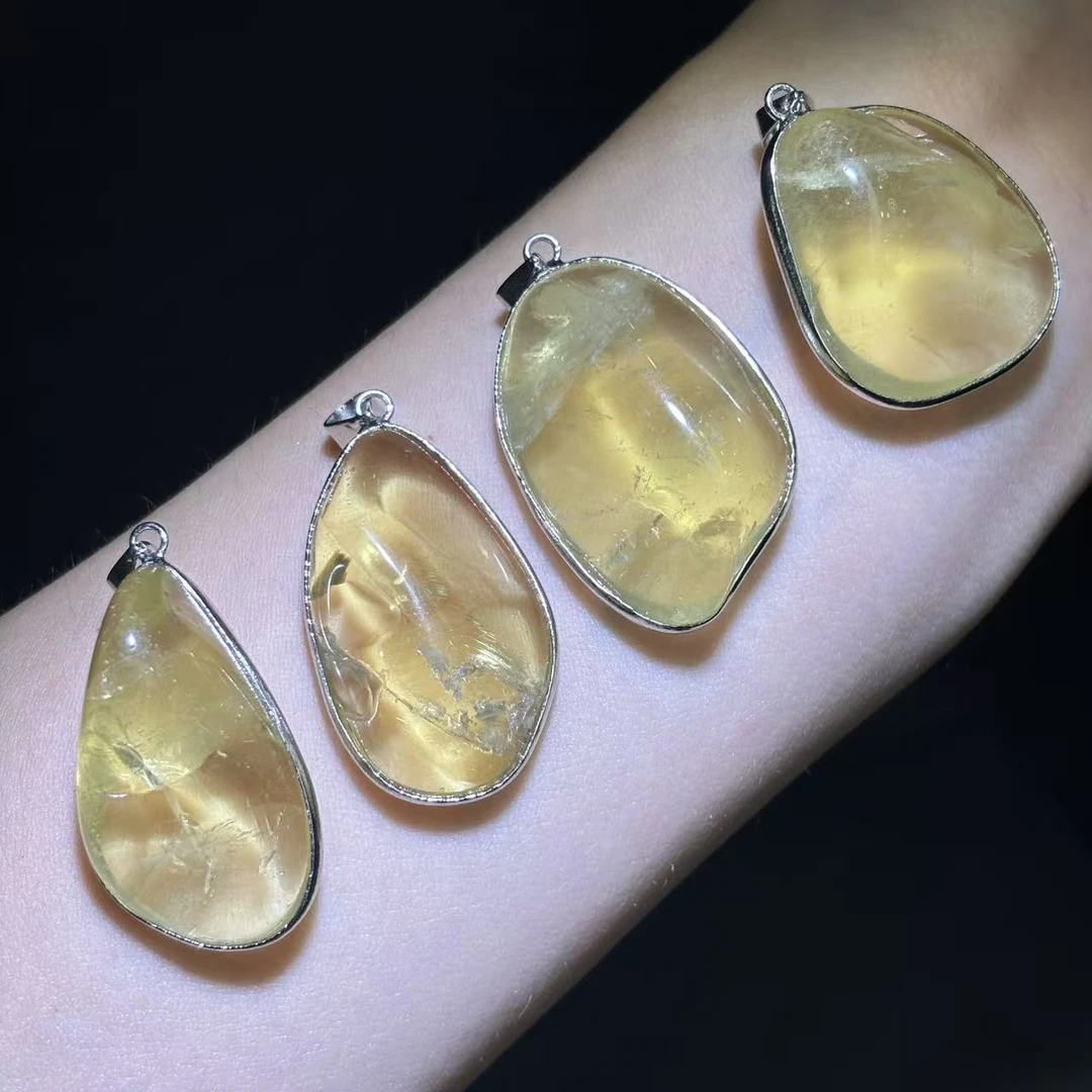 面面来财珠宝q-CT11125-黄发晶原石吊坠-配绳-多样性发其一