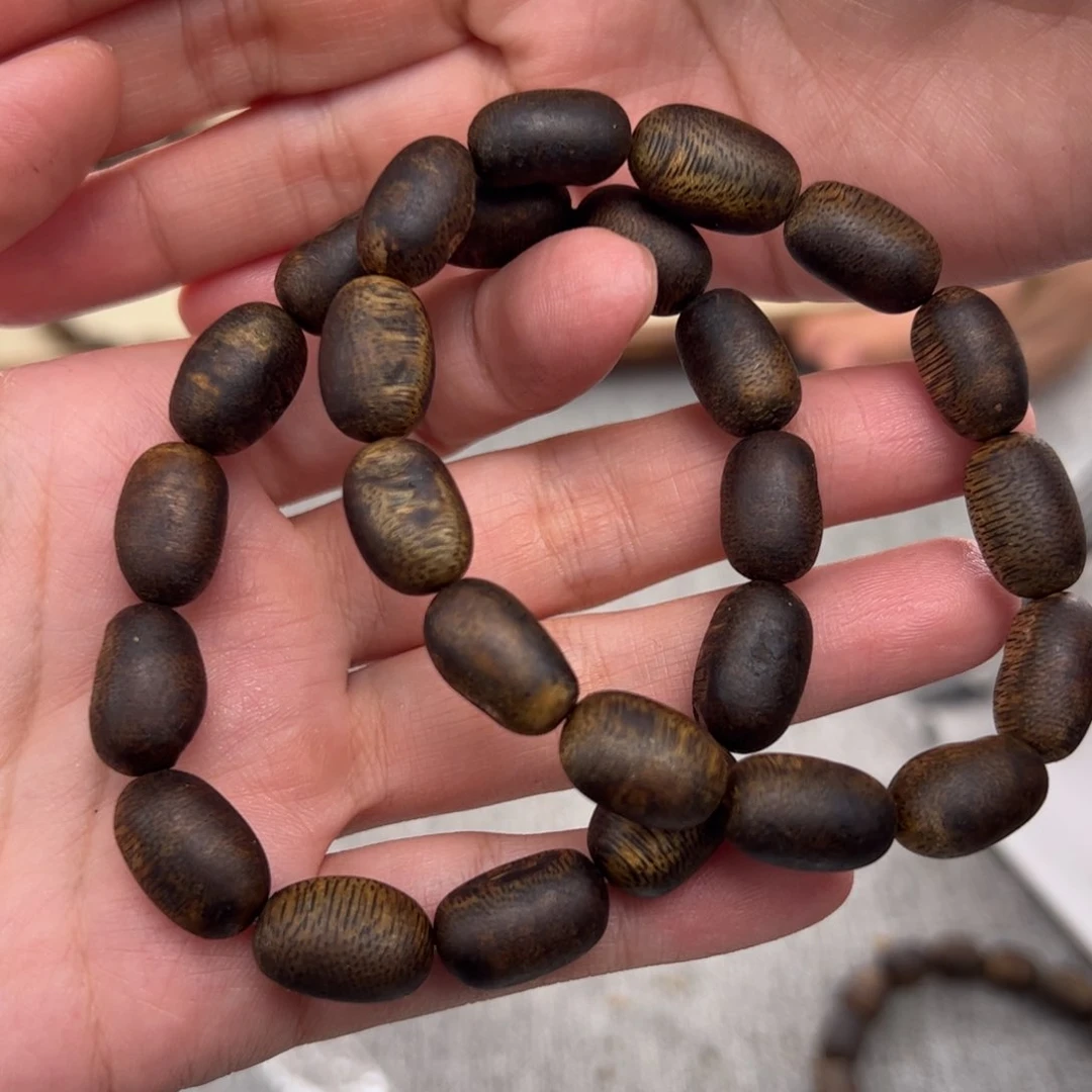 沉香手串奇楠沉香瘤疤手串单圈多样性发货一条