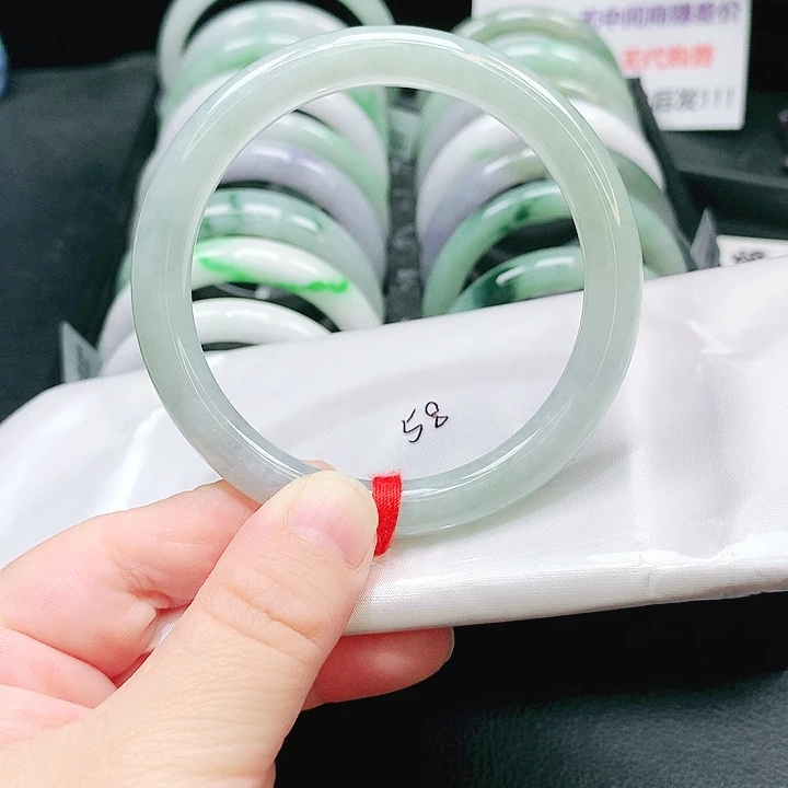 翡翠未镶嵌手镯33