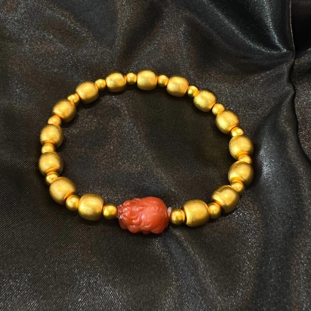 【符老板】s727-柿子红玛瑙貔貅形珠手串-合金