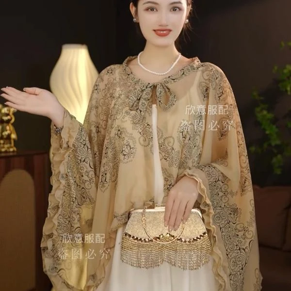 【防晒斗篷】网红高档百搭夏季薄款宽松防晒斗篷披肩洋气多功能披肩