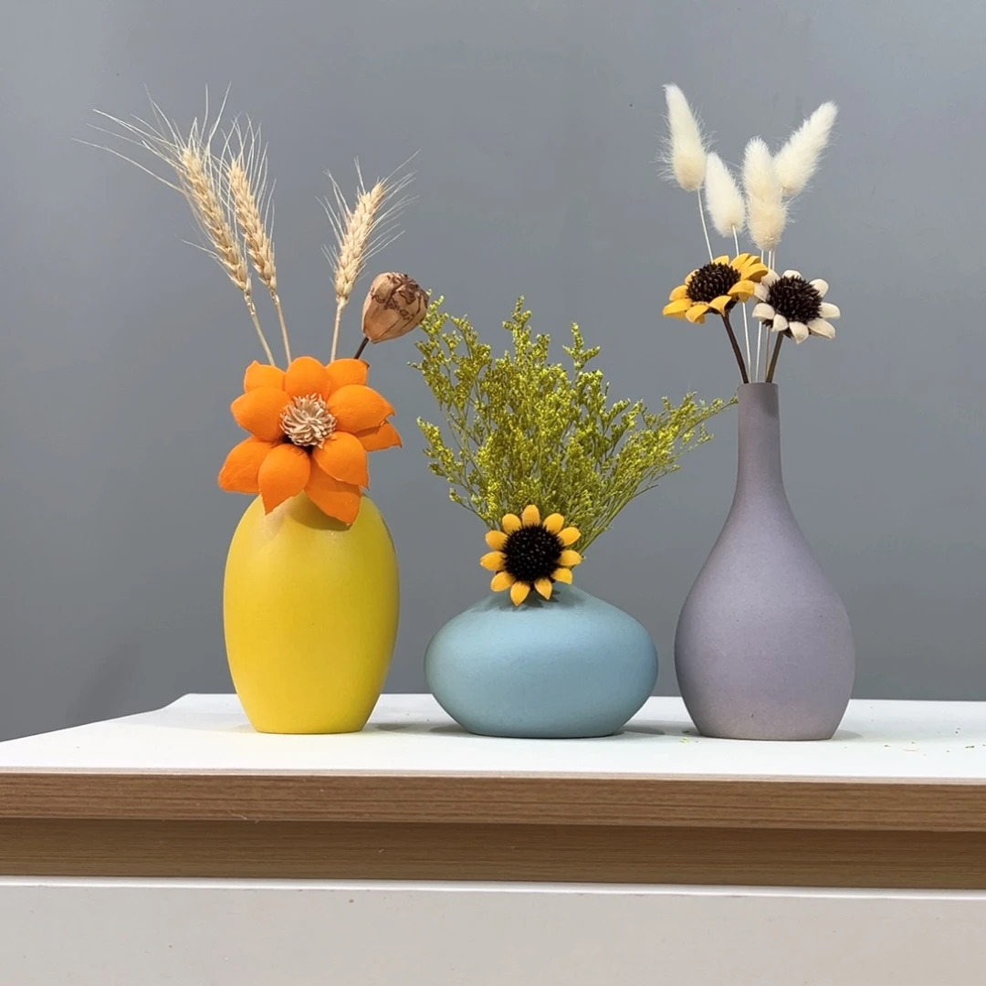 瓶花瓶带花高度20-30厘米左右