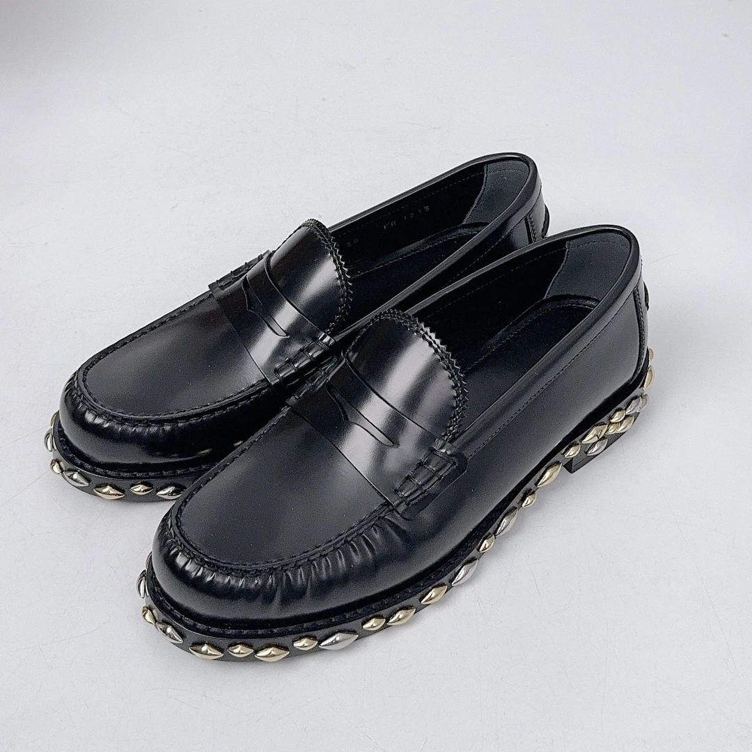 全新未使用 LouisVuitton/路易威登 38码/乐福鞋/lz00235