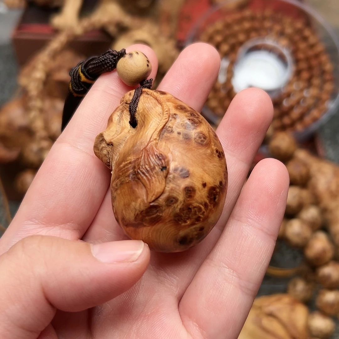 柏木（崖柏）把件无*