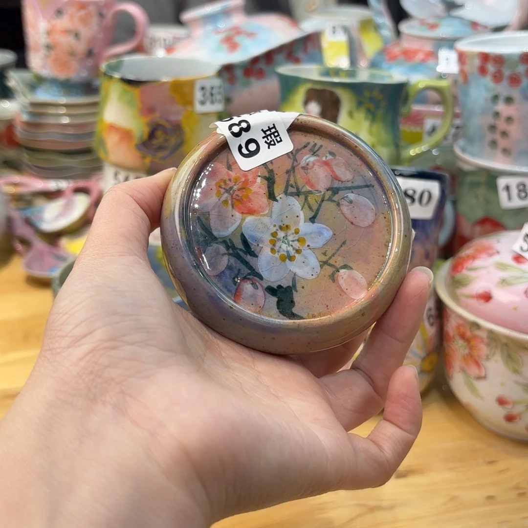 瓷片兔兔蛤小时候看