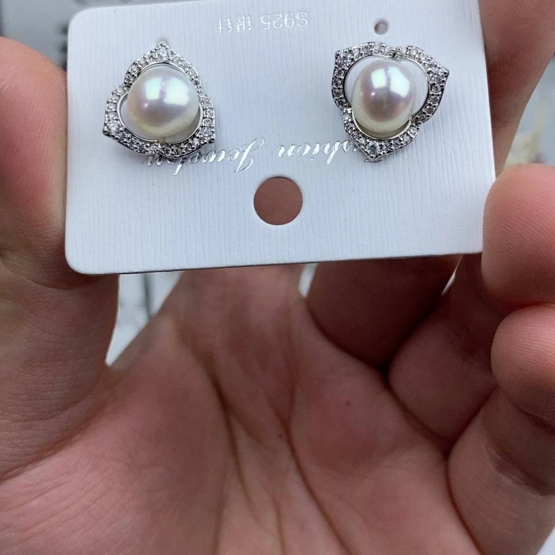 淡水珍珠未镶嵌耳饰