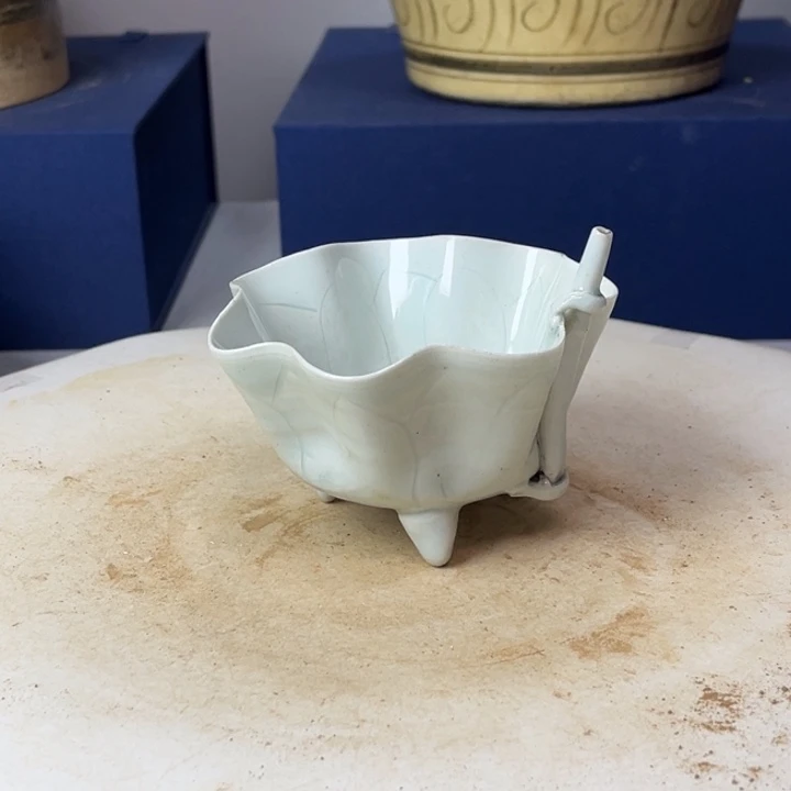 摆件垚湖田窑影青吸水杯1