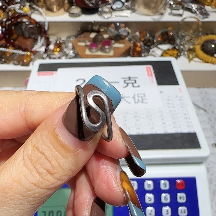 小****1碧玺（处理）中古的时代已经