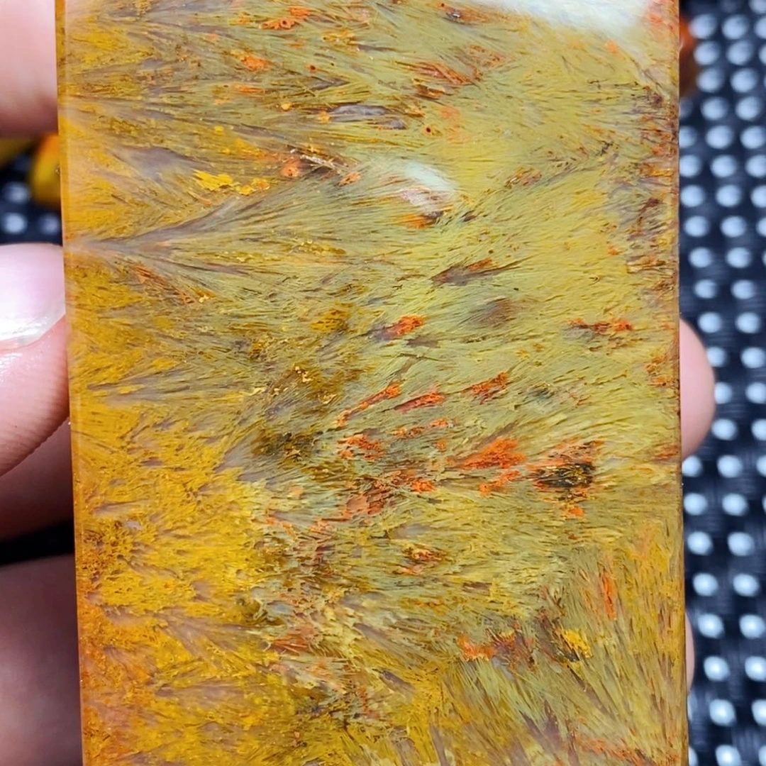 未镶嵌颈饰玛瑙/玉髓隋*