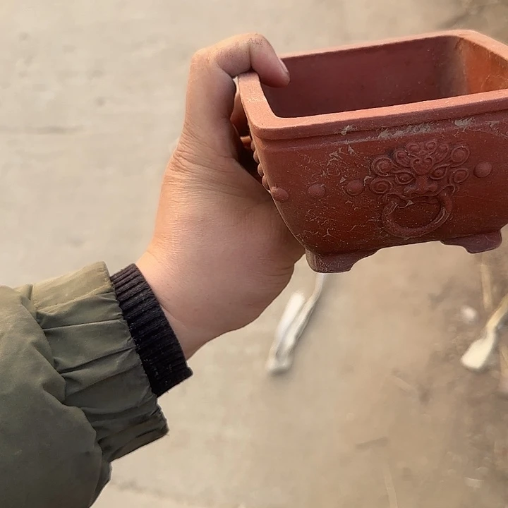 这就是为什么不在这里上班呀你要想不要让她