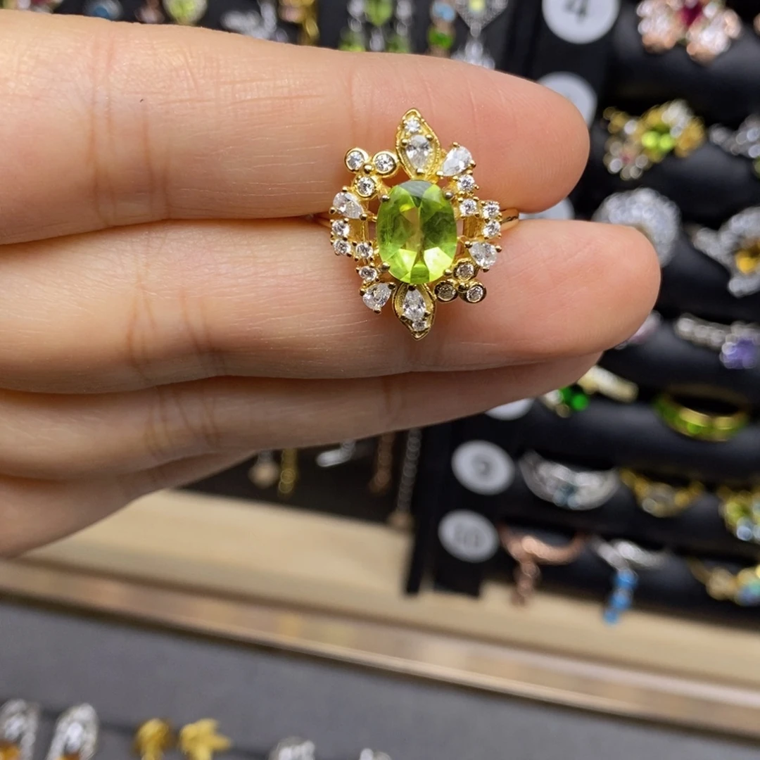 橄榄石银S925镶嵌戒指