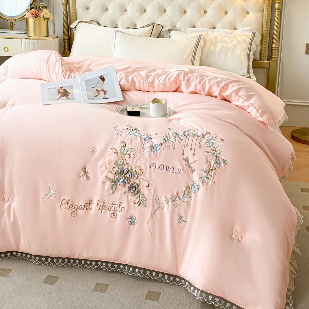 亲肤柔软蚕蛹蛋白立体刺绣春秋冬被