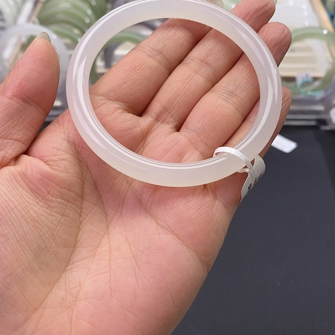 和田玉未镶嵌珠宝奇石和田玉手镯57