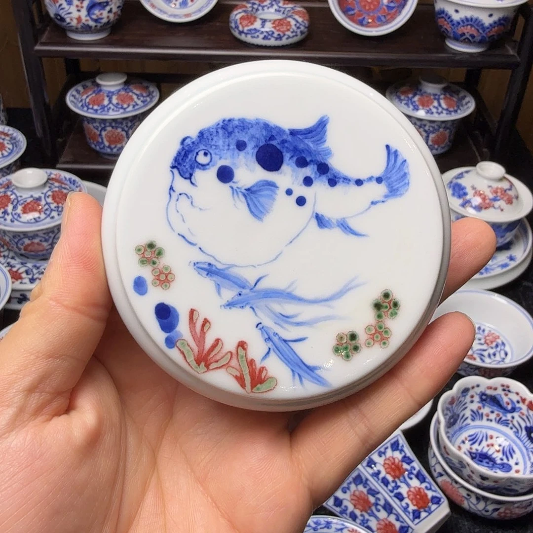 青花釉里红河豚盖置活动款
