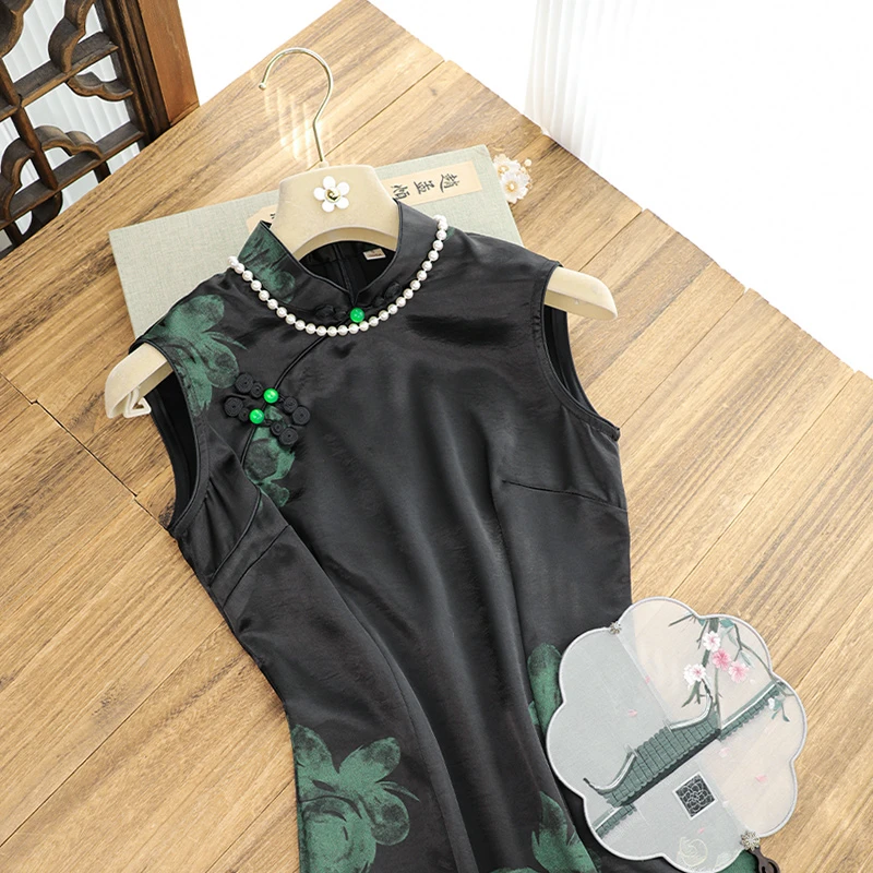 俏娘鱼2025夏季新款黑色复古新中式无袖旗袍女日常可穿改良老上海