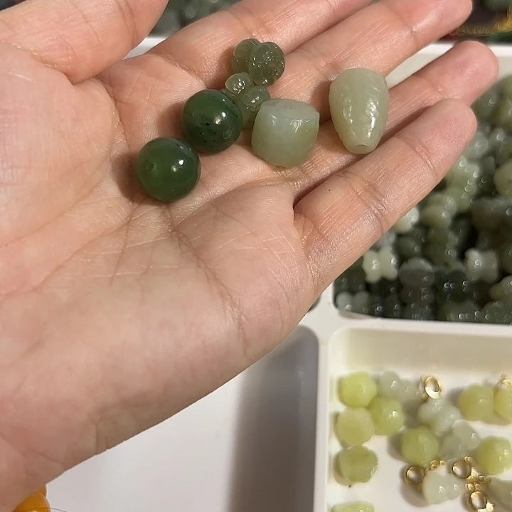 和田玉（糖玉）未镶嵌手链