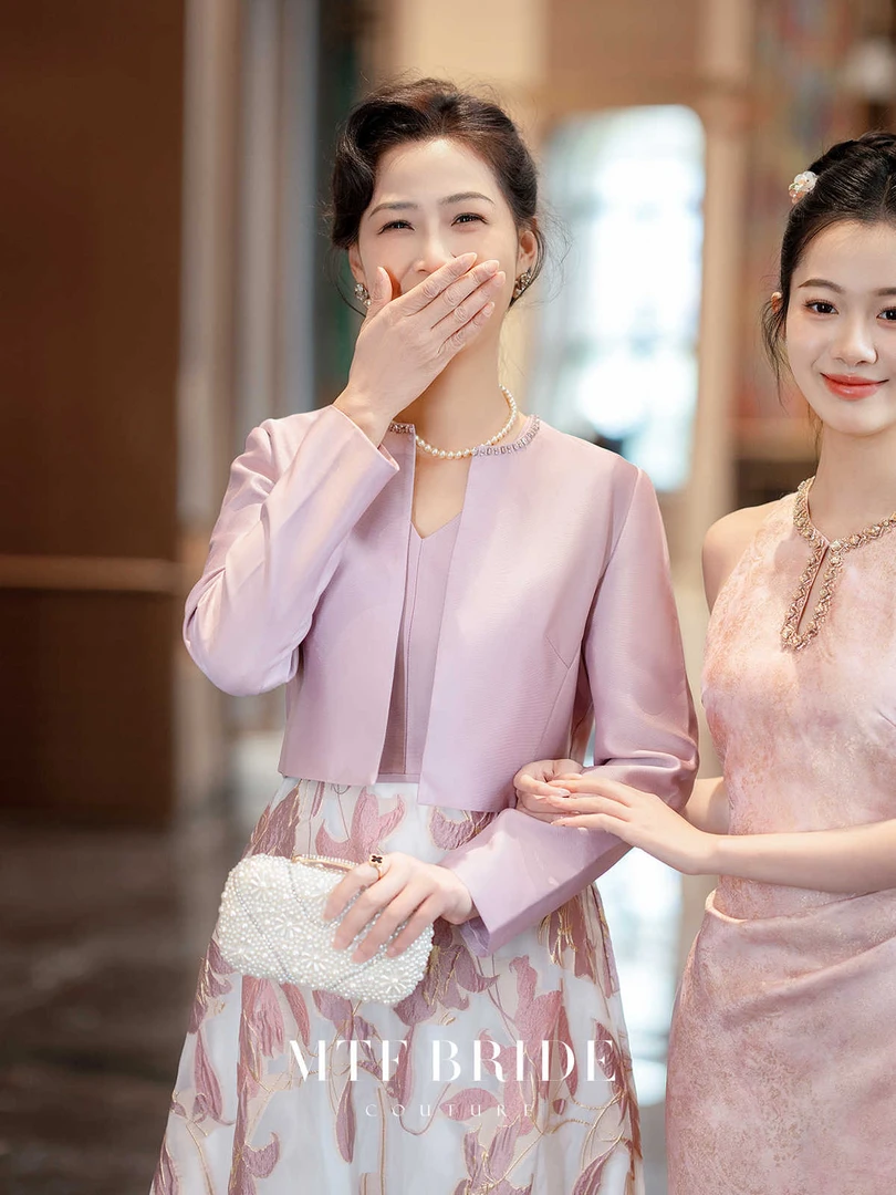 喜妈妈婚宴礼服套装2025喜婆婆年轻气质高级感结婚旗袍小个子