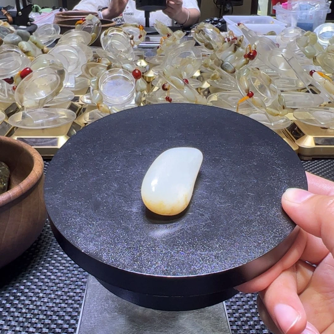 和田玉（子料）未镶嵌吊坠(不含链)20克