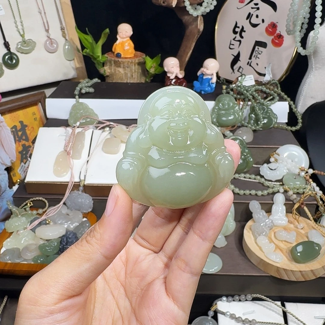 简***美和田玉未镶嵌颈饰