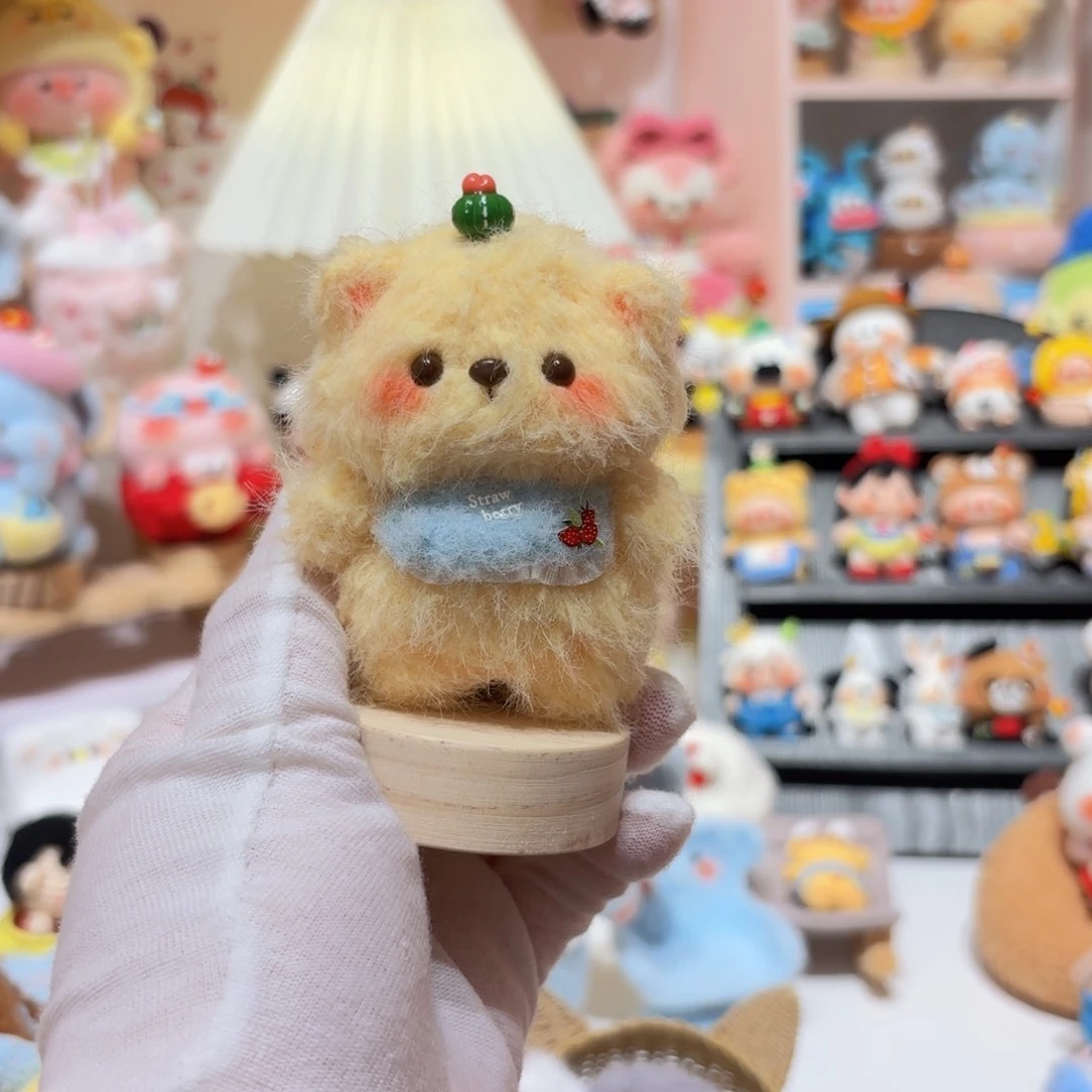 针织品小熊摆件哦