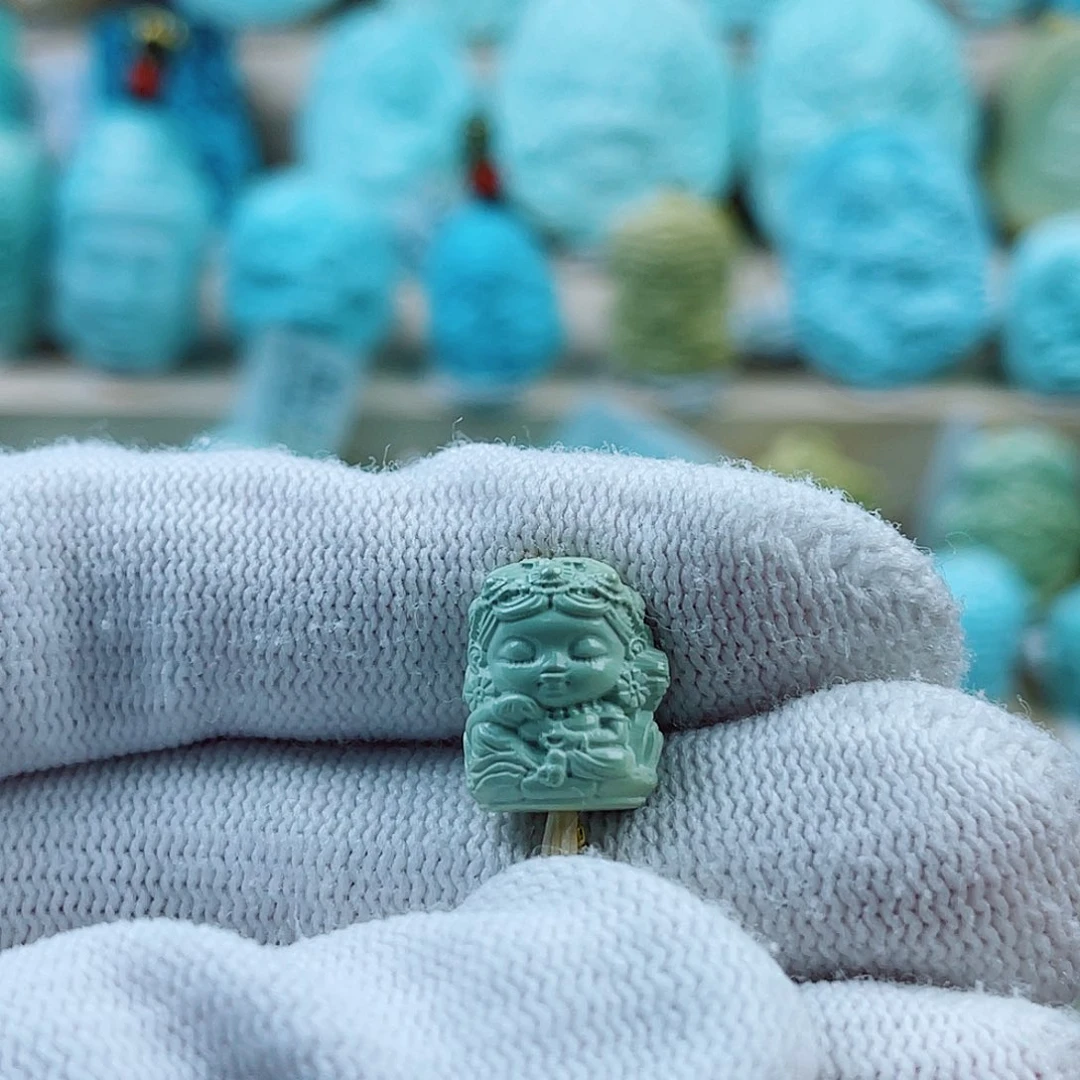 绿松石合金颈饰渡姆