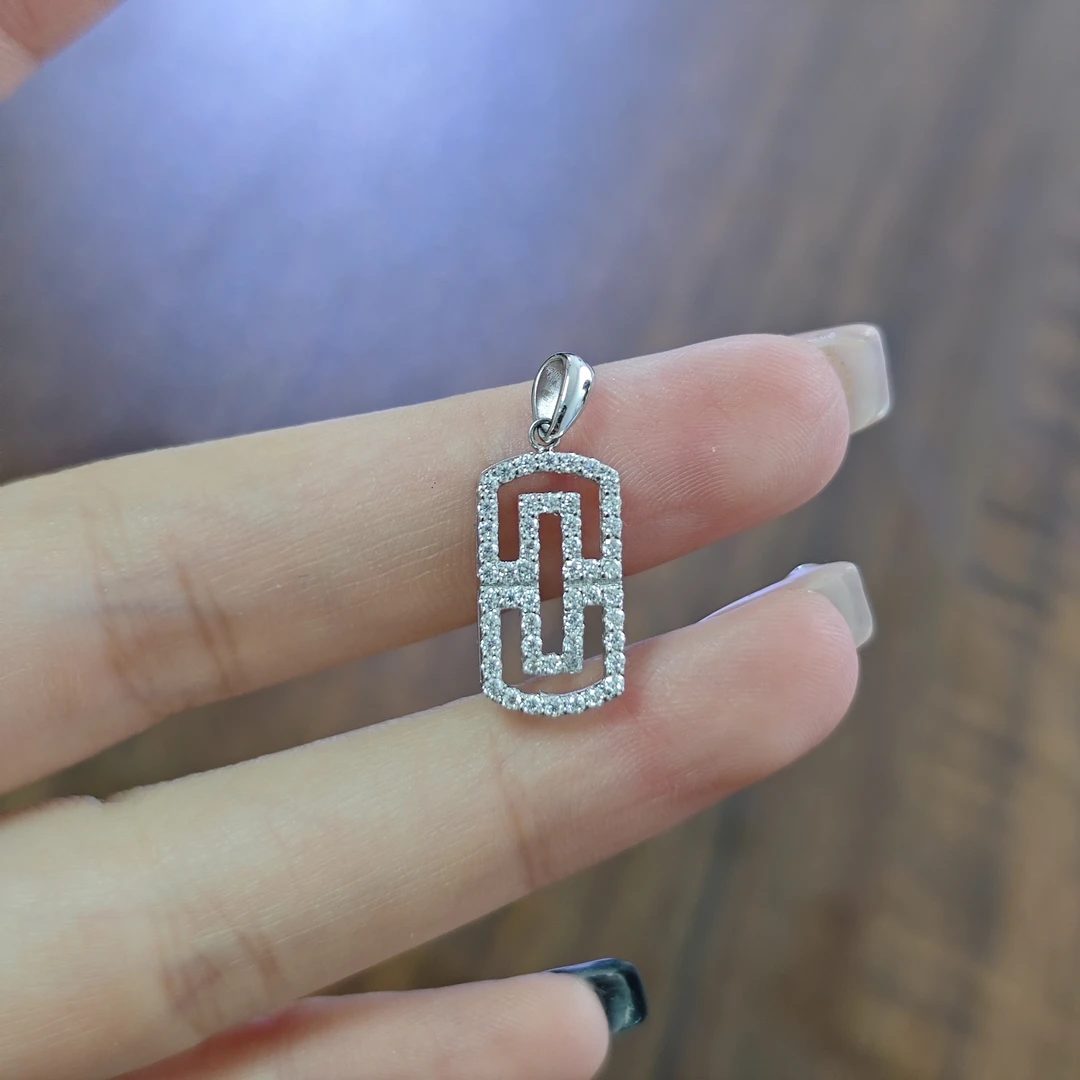 铂金小号回形针吊坠