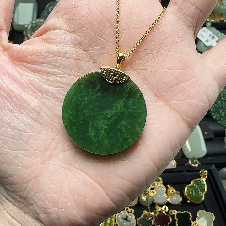 颈饰银S925镶嵌和田玉嘎*脆