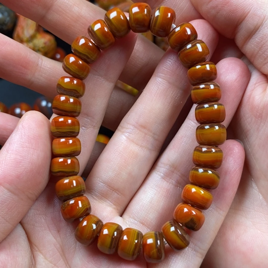 玛瑙/玉髓手串未镶嵌战国红手串